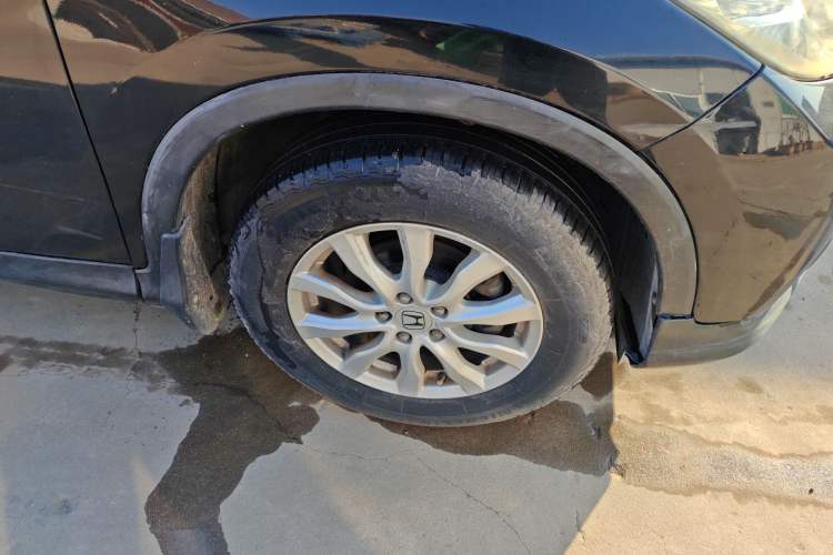 Used Honda CR-V 2012 2.0L Four-wheel Drive Classic Edition Right Front Wheel Hub