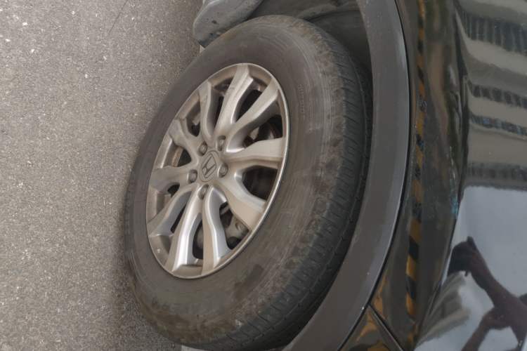Used Honda CR-V 2012 2.0L Four-wheel Drive Classic Edition Right Front Wheel Hub