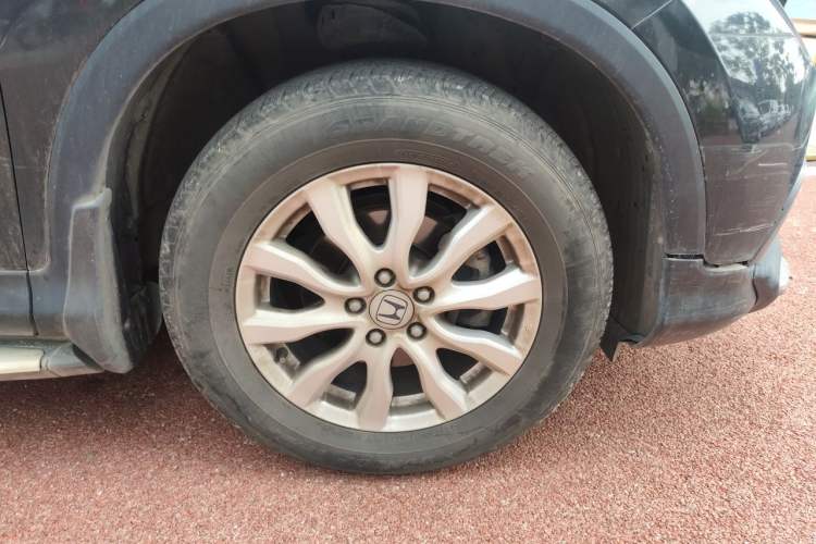 Used Honda CR-V 2012 2.0L Four-wheel Drive Classic Edition Right Front Wheel Hub