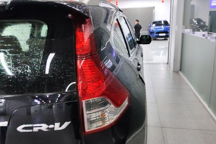 Used Honda CR-V 2012 2.0L two-wheel drive urban version Right Rear Taillight