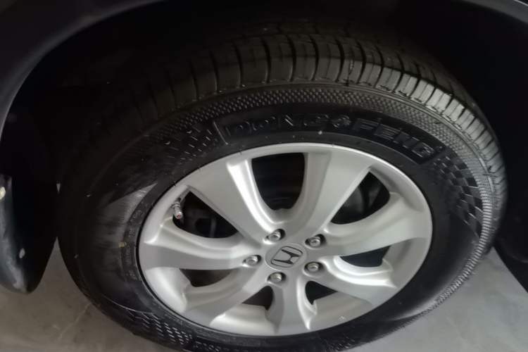 Used Honda CR-V 2012 2.0L two-wheel drive urban version Right Rear Wheel Hub