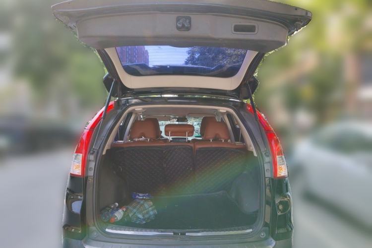 Used Honda CR-V 2012 2.0L two-wheel drive urban version Trunk