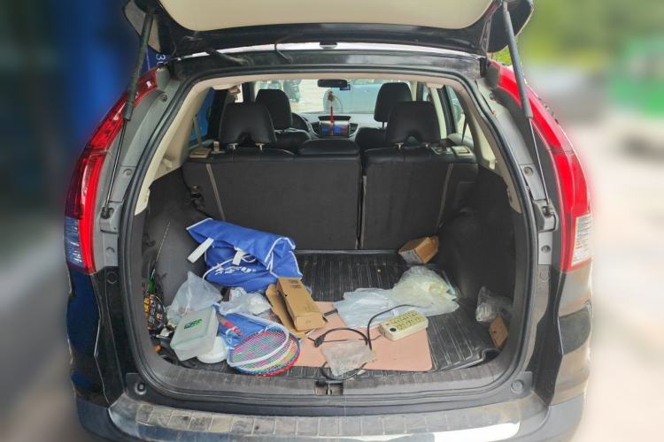 Used Honda CR-V 2012 2.0L two-wheel drive urban version Trunk