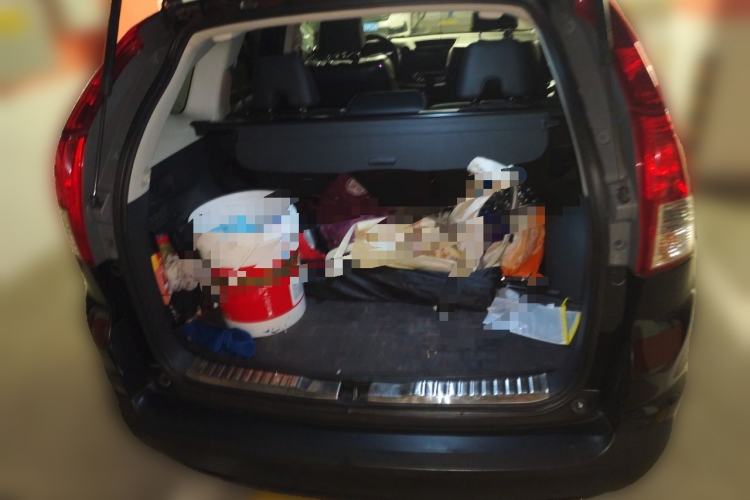 Used Honda CR-V 2012 2.4L four-wheel drive luxury version Trunk