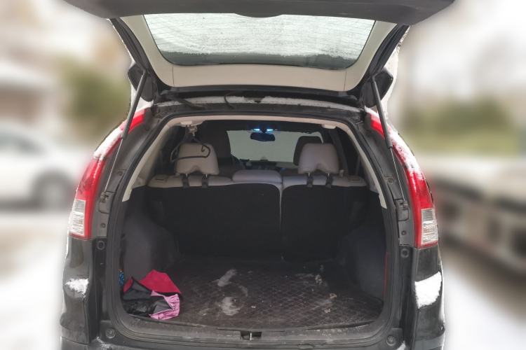 Used Honda CR-V 2012 2.0L two-wheel drive urban version Trunk