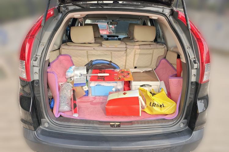 Used Honda CR-V 2012 2.0L two-wheel drive urban version Trunk