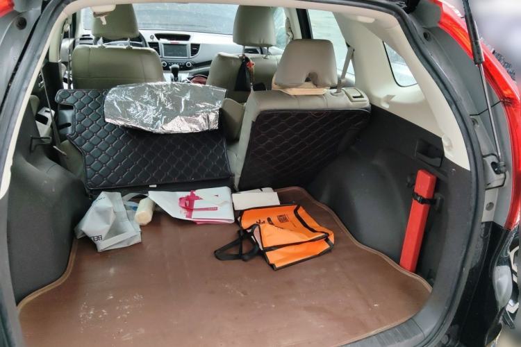 Used Honda CR-V 2012 2.0L two-wheel drive urban version Trunk
