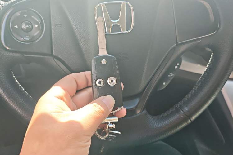 Used Honda CR-V 2012 2.0L two-wheel drive urban version Vehicle Key