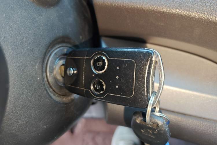Used Honda CR-V 2012 2.0L two-wheel drive urban version Vehicle Key