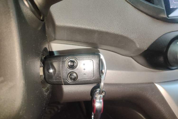 Used Honda CR-V 2012 2.0L two-wheel drive urban version Vehicle Key