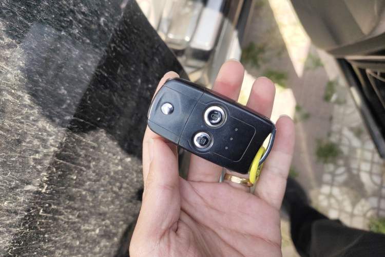 Used Honda CR-V 2012 2.0L two-wheel drive urban version Vehicle Key