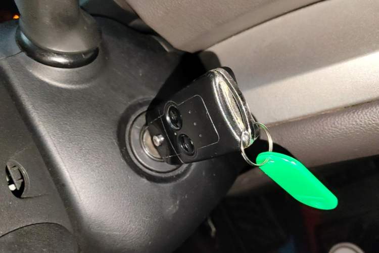 Used Honda CR-V 2012 2.0L two-wheel drive urban version Vehicle Key
