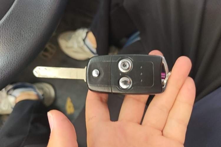 Used Honda CR-V 2012 2.0L two-wheel drive urban version Vehicle Key