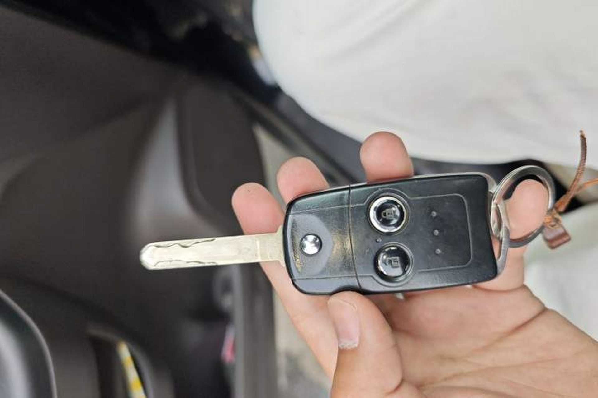 Used Honda CR-V 2012 2.0L Four-wheel Drive Classic Edition Vehicle Key