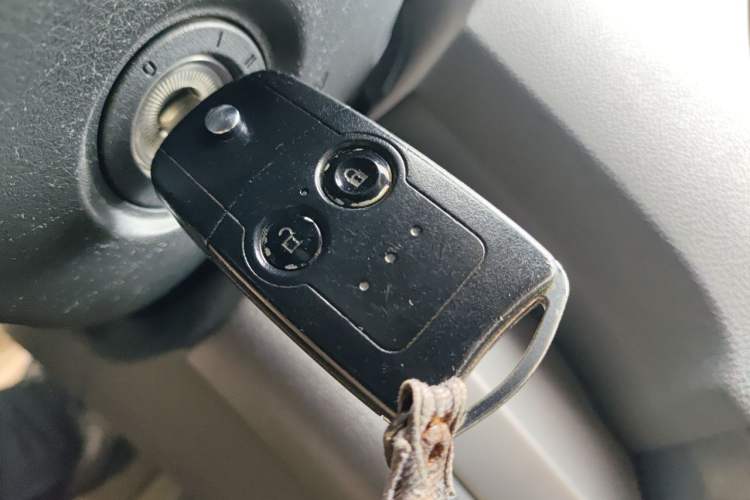 Used Honda CR-V 2012 2.0L two-wheel drive urban version Vehicle Key