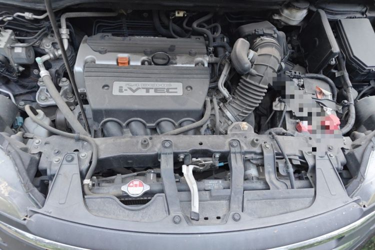 Used Honda CR-V 2012 2.4L four-wheel drive luxury version Engine Bay