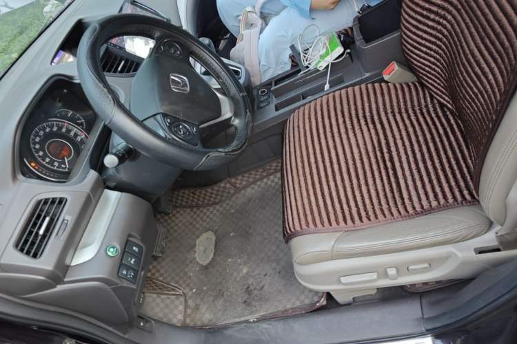 Used Honda CR-V 2012 2.4L four-wheel drive luxury version Left Front Seat