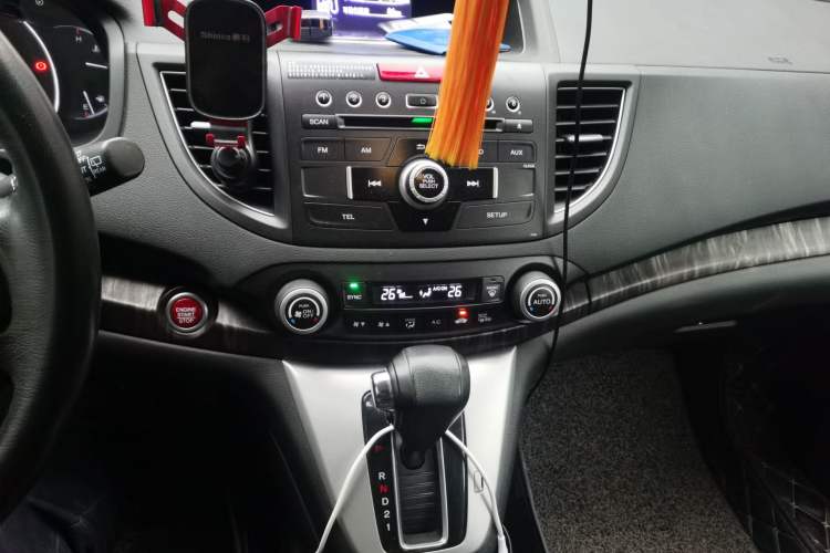 Used Honda CR-V 2012 2.4L Four-wheel Drive Prestige Edition Audio And AC Panel