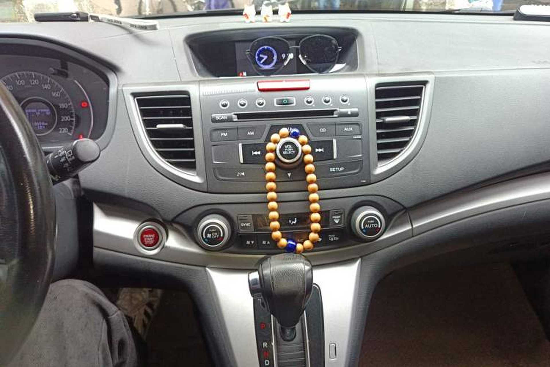 Used Honda CR-V 2012 2.4L four-wheel drive luxury version Audio And AC Panel