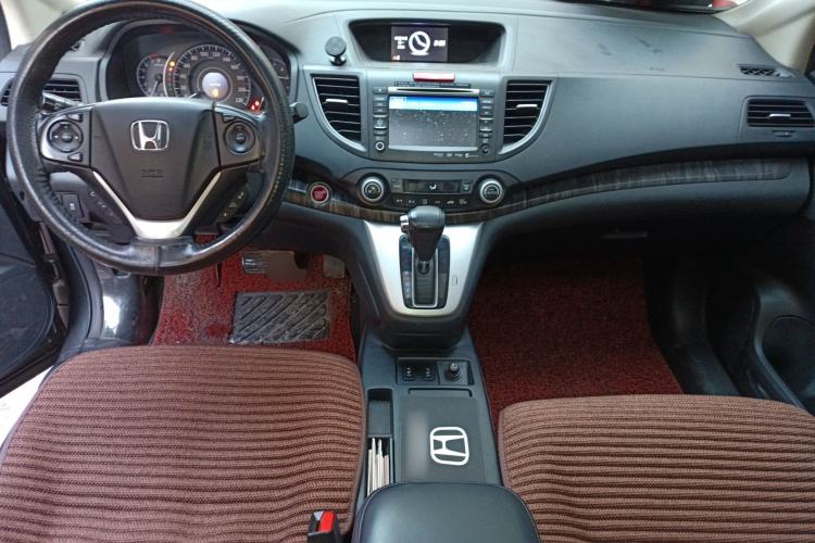 Used Honda CR-V 2012 2.4L Four-Wheel Drive Prestige Navigation Edition Center Console