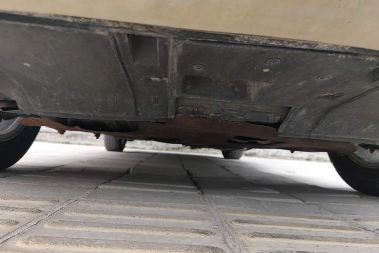Used Honda CR-V 2012 2.4L four-wheel drive luxury version Chassis Front