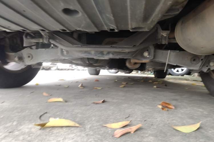 Used Honda CR-V 2012 2.0L two-wheel drive urban version Chassis Rear