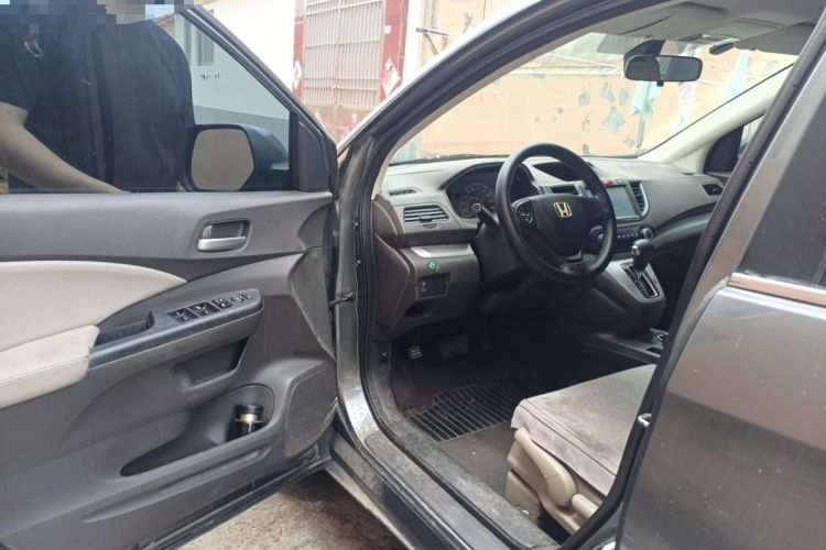Used Honda CR-V 2012 2.0L two-wheel drive urban version Driver Seat