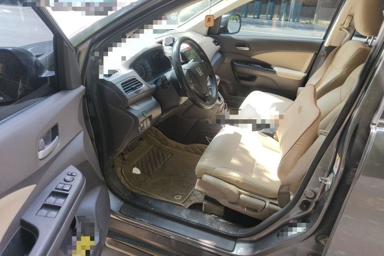 Used Honda CR-V 2012 2.0L two-wheel drive urban version Driver Seat