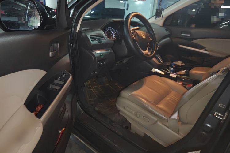 Used Honda CR-V 2012 2.4L four-wheel drive luxury version Driver Seat