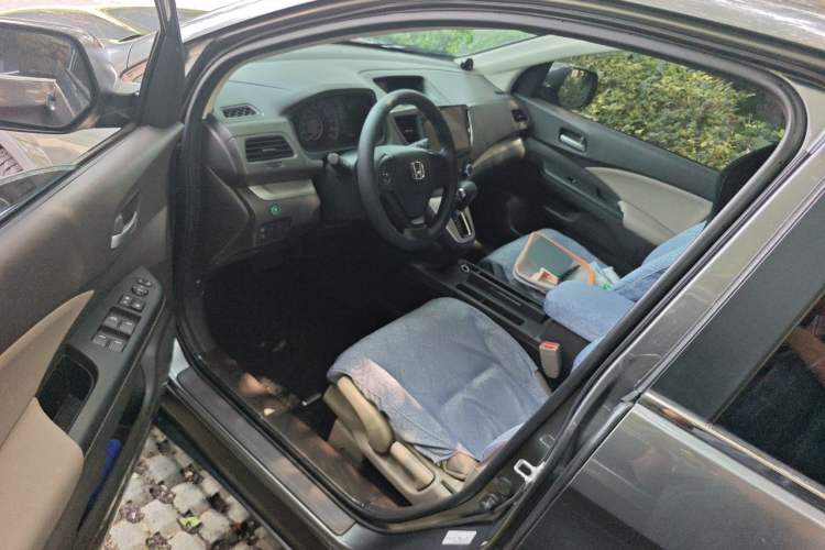 Used Honda CR-V 2012 2.0L two-wheel drive urban version Driver Seat