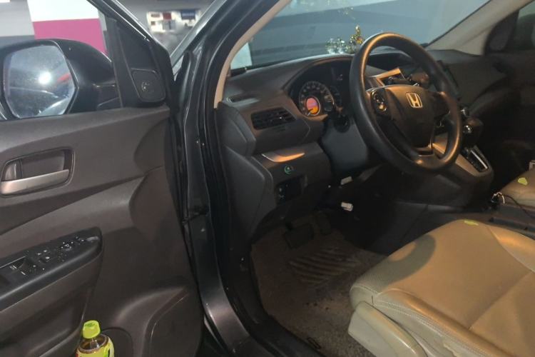 Used Honda CR-V 2012 2.0L two-wheel drive urban version Driver Seat