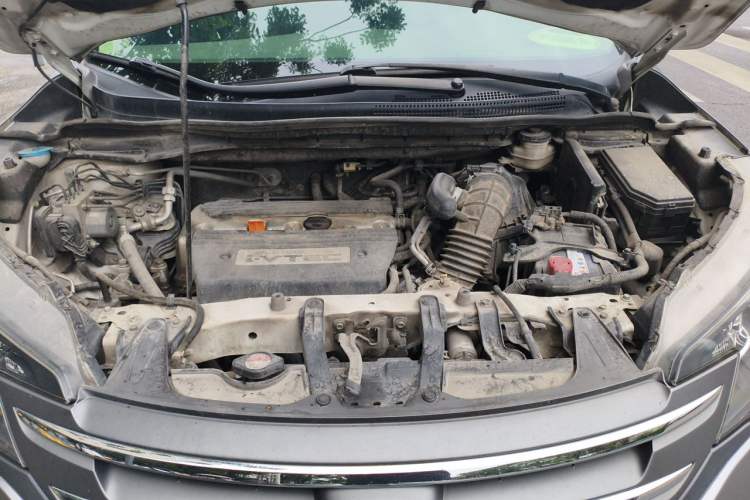 Used Honda CR-V 2012 2.4L four-wheel drive luxury version Engine Bay