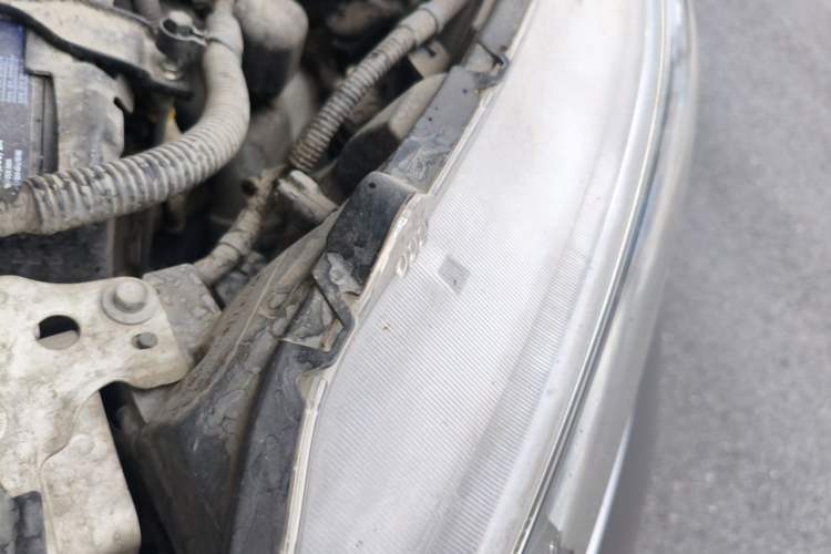 Used Honda CR-V 2012 2.4L four-wheel drive luxury version Engine Bay Left