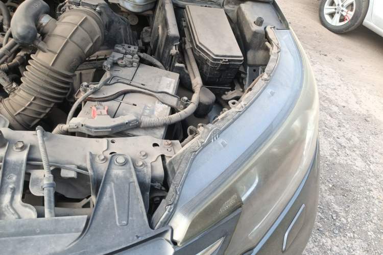 Used Honda CR-V 2012 2.4L Four-wheel Drive Prestige Edition Engine Bay Left