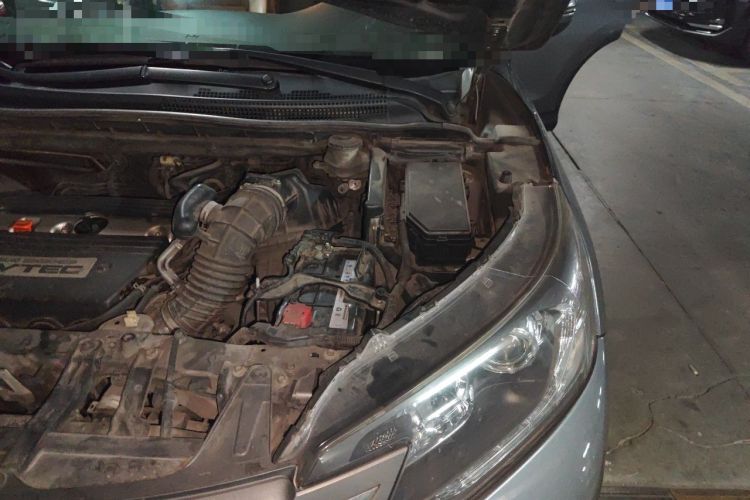 Used Honda CR-V 2012 2.4L four-wheel drive luxury version Engine Bay Left