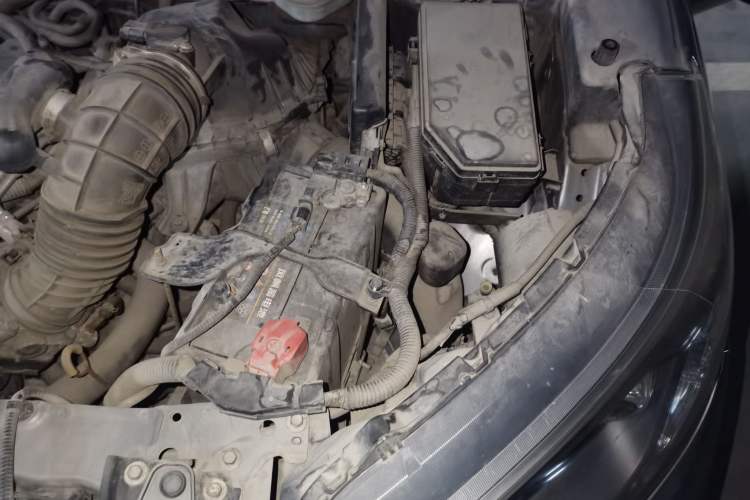 Used Honda CR-V 2012 2.4L Four-wheel Drive Prestige Edition Engine Bay Left
