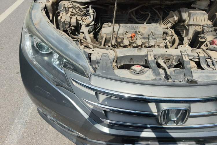 Used Honda CR-V 2012 2.0L two-wheel drive urban version Engine Bay Right