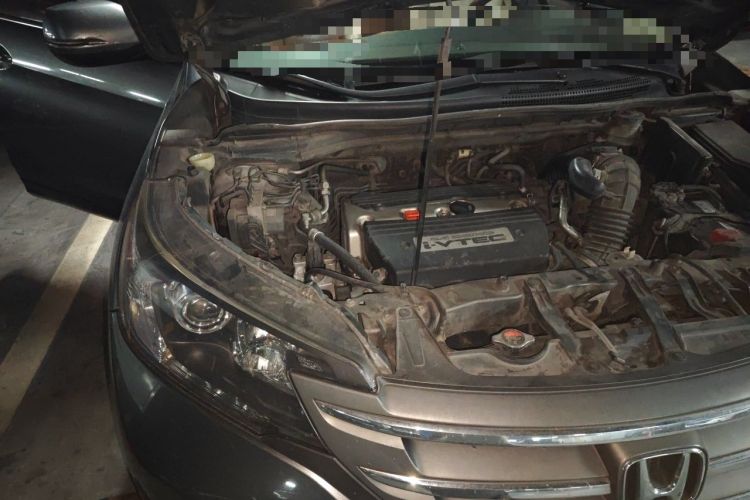 Used Honda CR-V 2012 2.4L four-wheel drive luxury version Engine Bay Right
