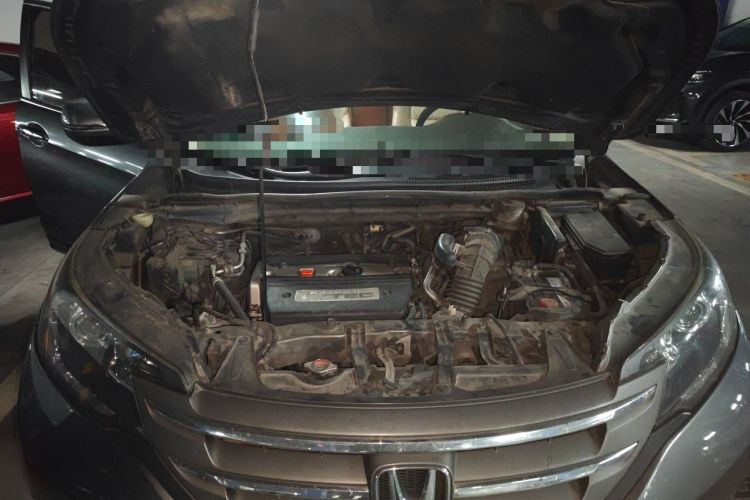 Used Honda CR-V 2012 2.4L four-wheel drive luxury version Engine Bay