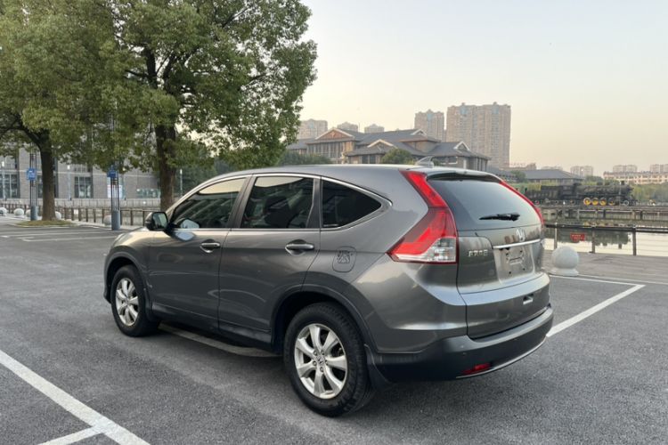 Used Honda CR-V 2012 2.0L two-wheel drive urban version Exterior 5
