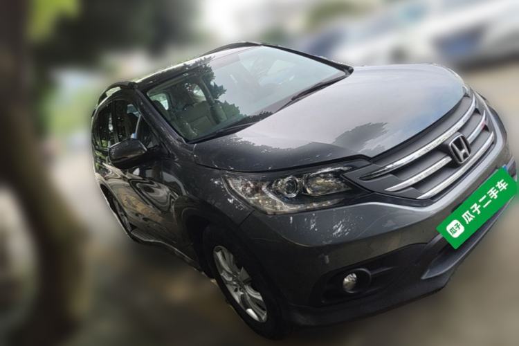 Used Honda CR-V 2012 2.0L two-wheel drive urban version Front Right 45 Deg