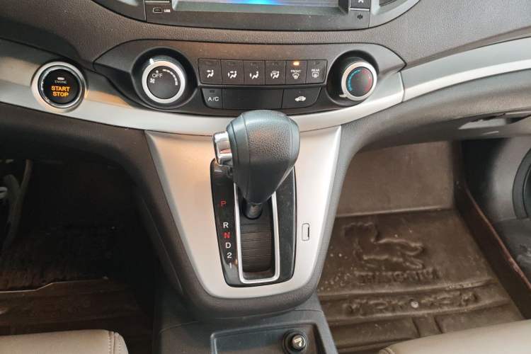 Used Honda CR-V 2012 2.0L two-wheel drive urban version Gear Lever