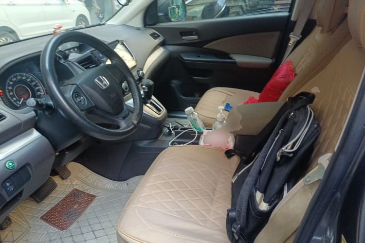 Used Honda CR-V 2012 2.0L two-wheel drive urban version Left Front Seat