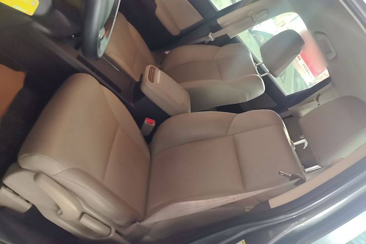 Used Honda CR-V 2012 2.0L two-wheel drive urban version Left Front Seat