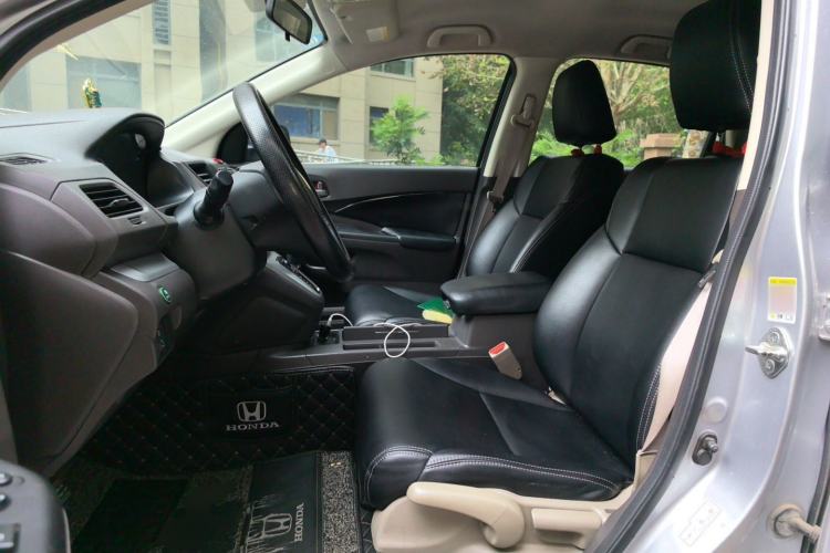 Used Honda CR-V 2012 2.0L two-wheel drive urban version Left Front Seat