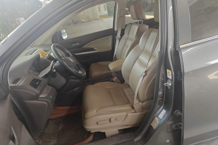 Used Honda CR-V 2012 2.4L four-wheel drive luxury version Left Front Seat