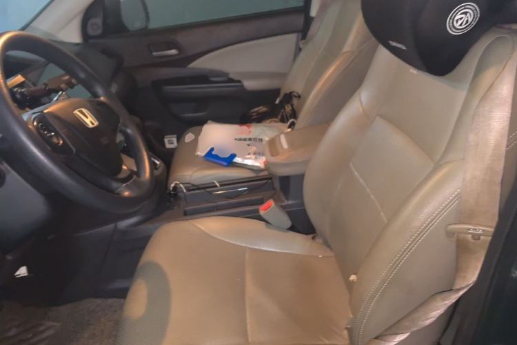 Used Honda CR-V 2012 2.0L two-wheel drive urban version Left Front Seat