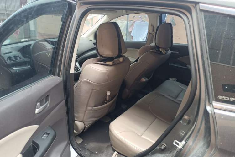 Used Honda CR-V 2012 2.0L two-wheel drive urban version Left Rear Seat