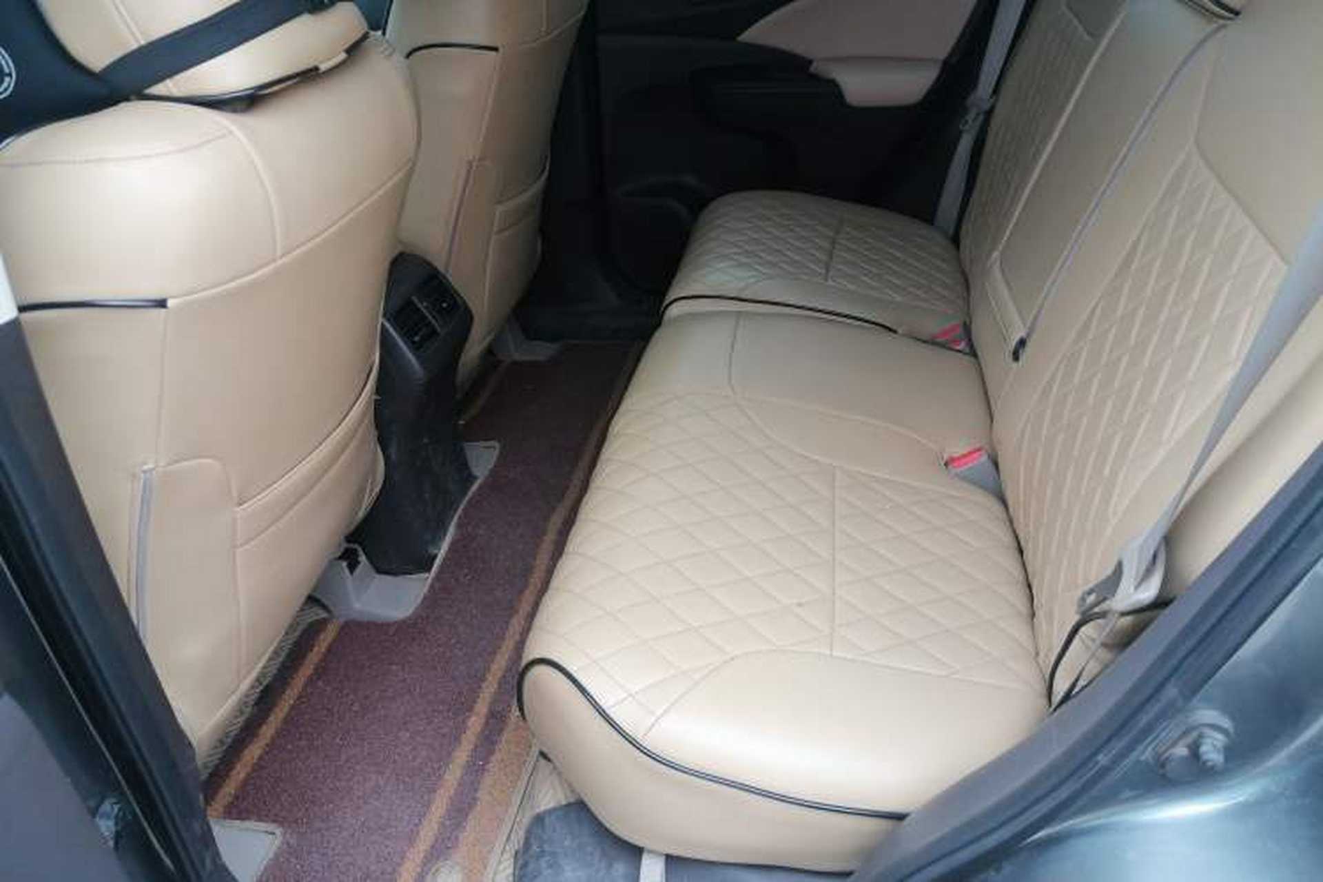 Used Honda CR-V 2012 2.0L two-wheel drive urban version Left Rear Seat