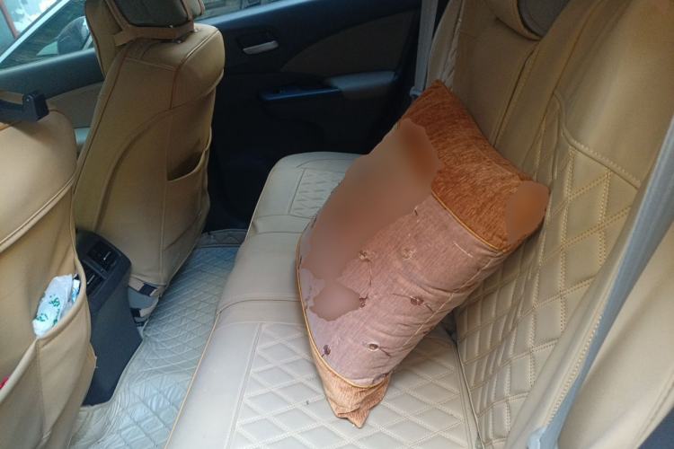 Used Honda CR-V 2012 2.0L two-wheel drive urban version Left Rear Seat